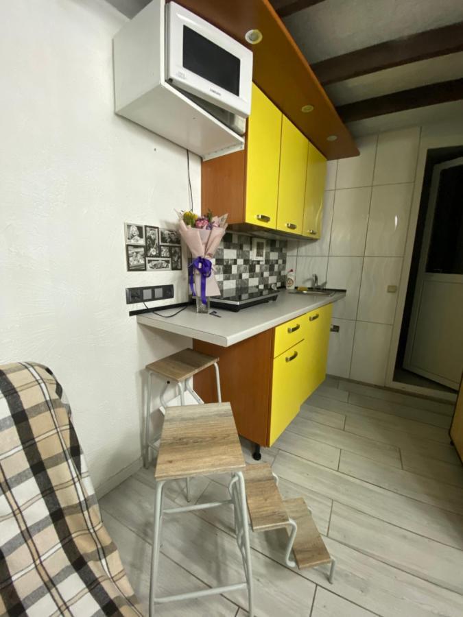 Apartment House&house 84 *